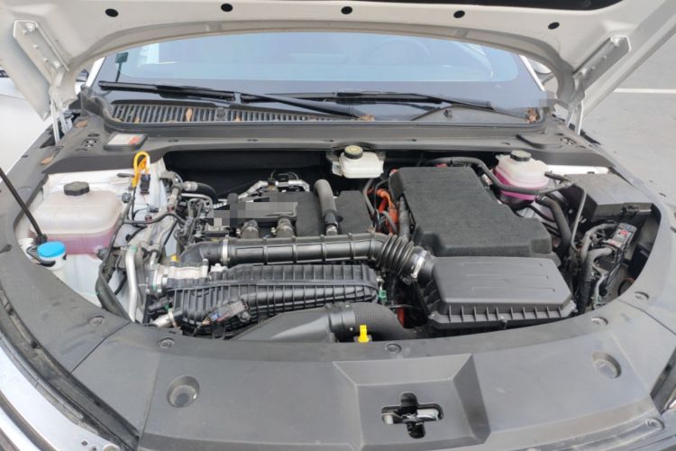 Used BYD Qin L 2024 DM-i 80KM Leading Model Engine Bay