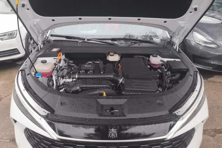Used BYD Qin L 2024 DM-i 80KM Beyond Model Engine Bay