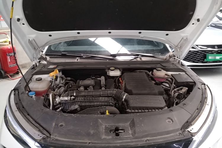Used BYD Qin L 2024 DM-i 80KM Leading Model Engine Bay