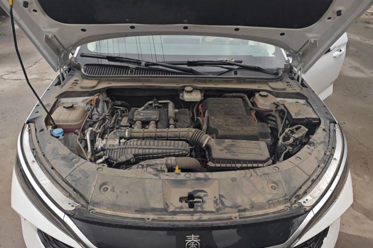 Used BYD Qin L 2024 DM-i 80KM Beyond Model Engine Bay
