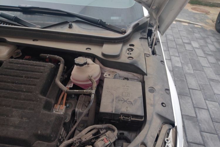 Used BYD Qin L 2024 DM-i 80KM Beyond Model Engine Bay Left