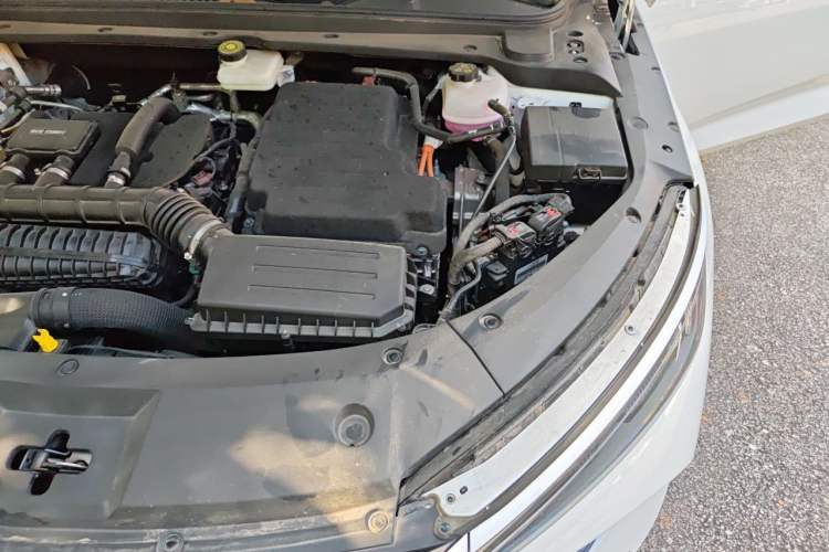 Used BYD Qin L 2024 DM-i 80KM Beyond Model Engine Bay Left