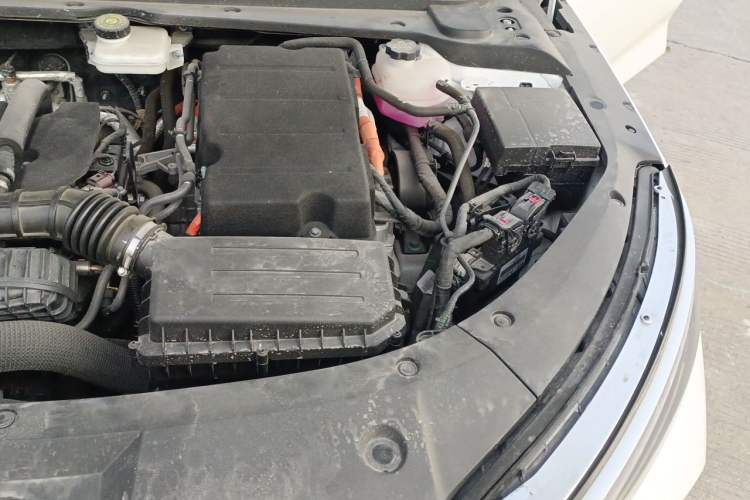 Used BYD Qin L 2024 DM-i 120KM Leading Model Engine Bay Left