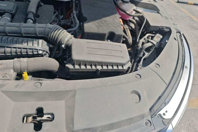 Used BYD Qin L 2024 DM-i 120KM Leading Model Engine Bay Left