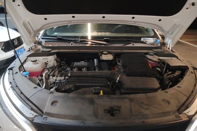 Used BYD Qin L 2024 DM-i 120KM Beyond Model Engine Bay