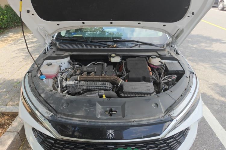 Used BYD Qin L 2024 DM-i 120KM Leading Model Engine Bay