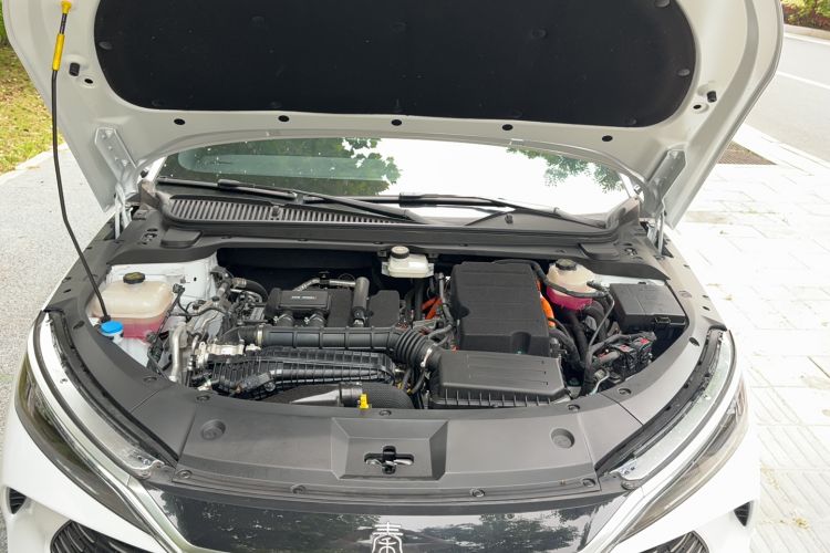 Used BYD Qin L 2024 DM-i 120KM Excellence Model Engine Bay