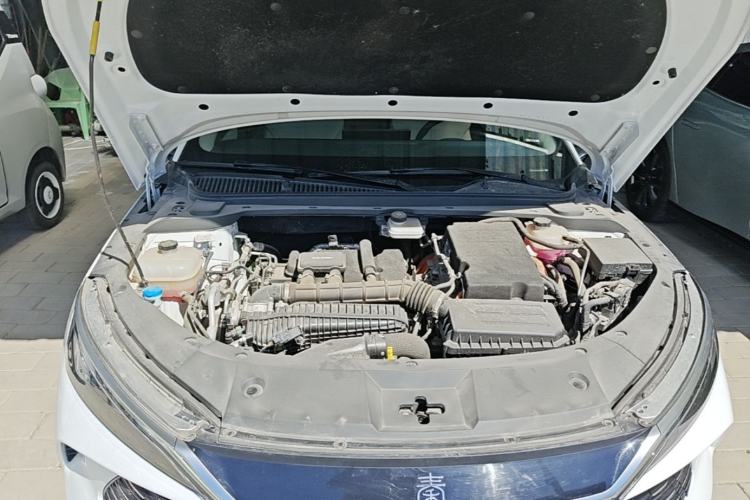 Used BYD Qin L 2024 DM-i 120KM Leading Model Engine Bay