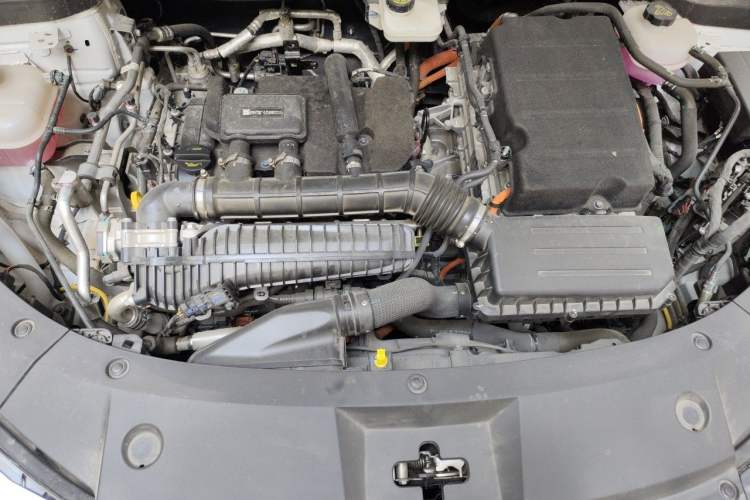 Used BYD Qin L 2024 DM-i 120KM Leading Model Engine Bay
