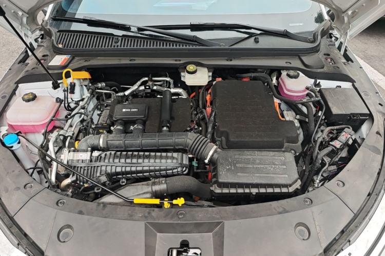 Used BYD Qin L 2024 DM-i 80KM Beyond Model Engine Bay