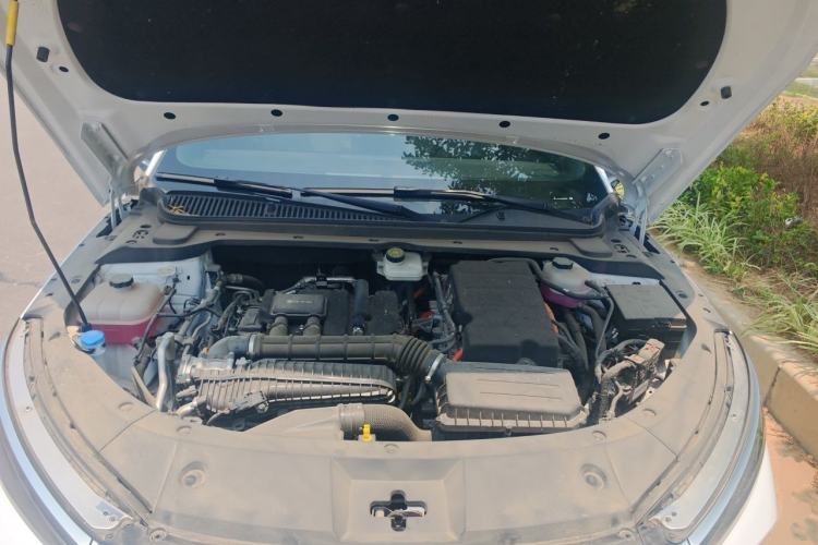 Used BYD Qin L 2024 DM-i 120KM Leading Model Engine Bay