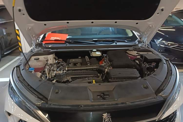 Used BYD Qin L 2024 DM-i 120KM Beyond Model Engine Bay