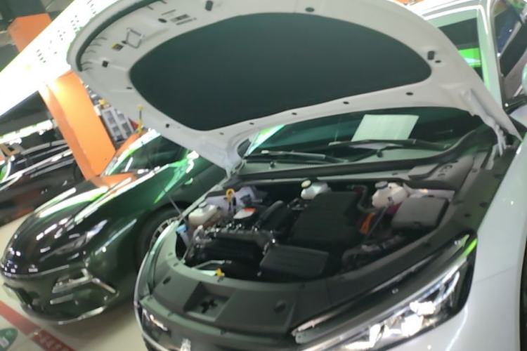 Used BYD Qin L 2024 DM-i 80KM Leading Model Engine Bay