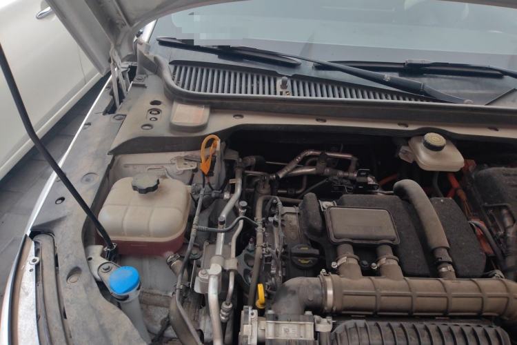 Used BYD Qin L 2024 DM-i 80KM Beyond Model Engine Bay Right