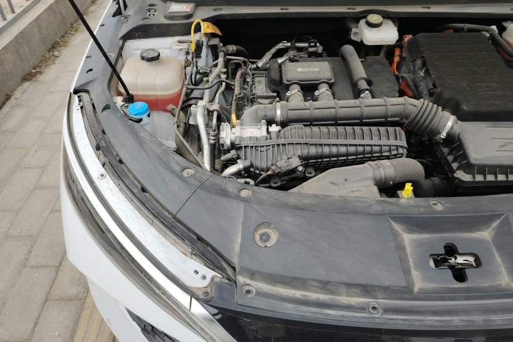 Used BYD Qin L 2024 DM-i 80KM Beyond Model Engine Bay Right