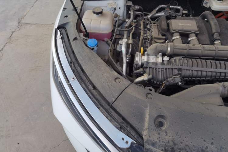 Used BYD Qin L 2024 DM-i 120KM Excellence Model Engine Bay Right