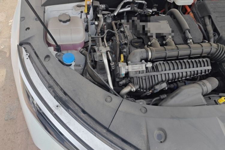 Used BYD Qin L 2024 DM-i 80KM Beyond Model Engine Bay Right