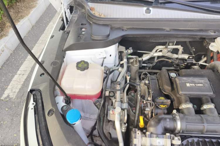 Used BYD Qin L 2024 DM-i 120KM Beyond Model Engine Bay Right