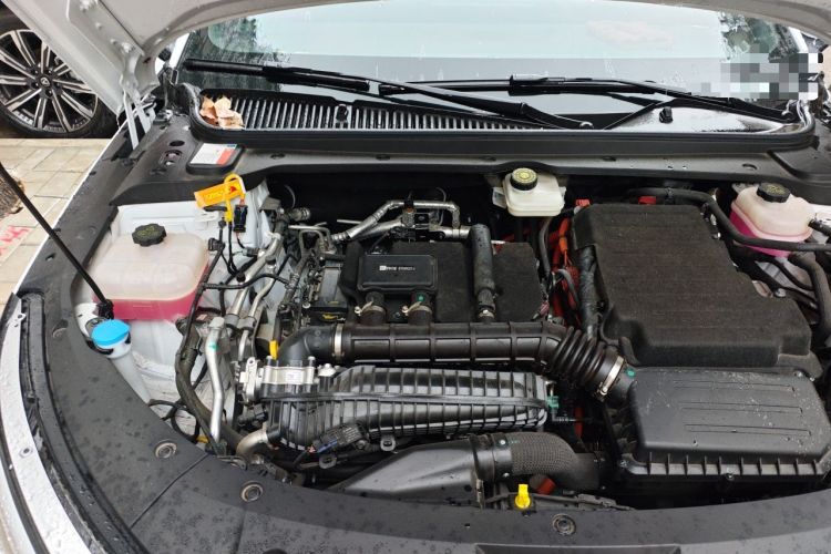 Used BYD Qin L 2024 DM-i 80KM Beyond Model Engine Bay Right