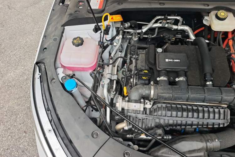 Used BYD Qin L 2024 DM-i 80KM Beyond Model Engine Bay Right