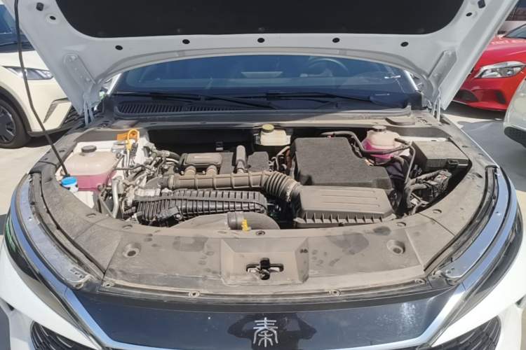 Used BYD Qin L 2024 DM-i 80KM Leading Model Engine Bay