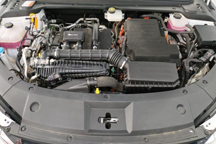 Used BYD Qin L 2024 DM-i 80KM Leading Model Engine Bay