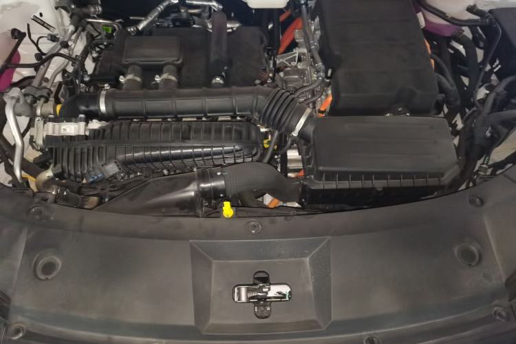 Used BYD Qin L 2024 DM-i 120KM Beyond Model Engine Bay