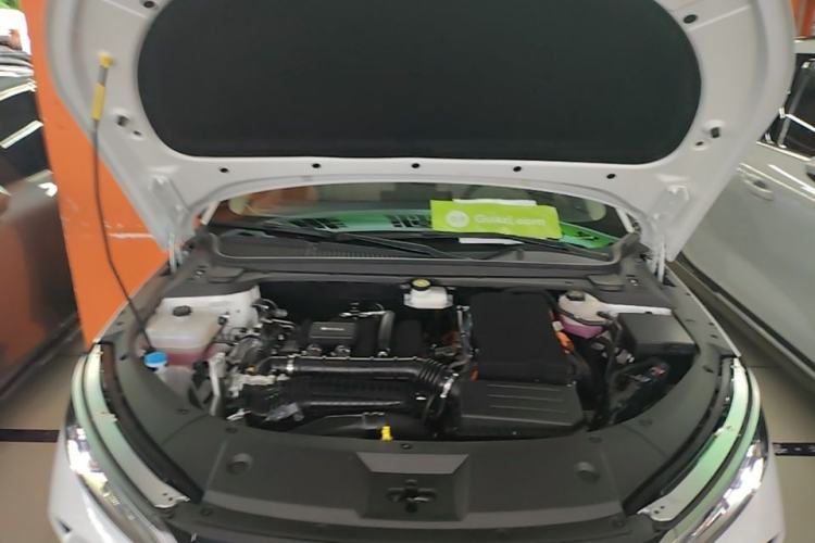 Used BYD Qin L 2024 DM-i 120KM Beyond Model Engine Bay
