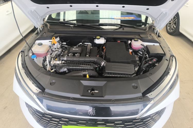 Used BYD Qin L 2024 DM-i 80KM Leading Model Engine Bay