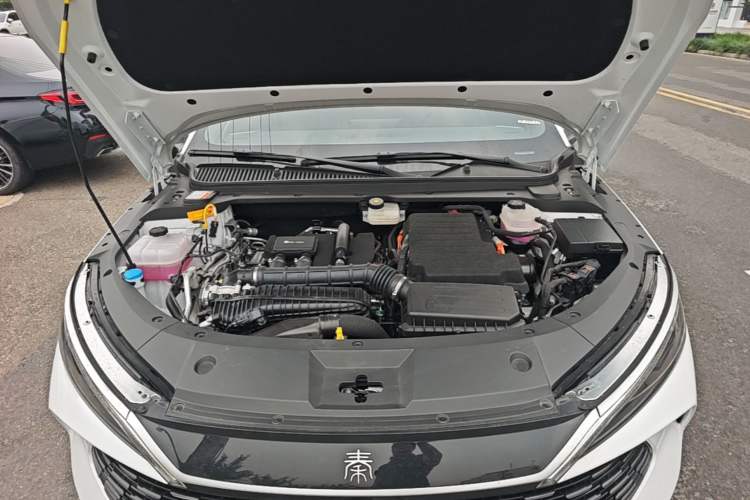 Used BYD Qin L 2024 DM-i 80KM Leading Model Engine Bay