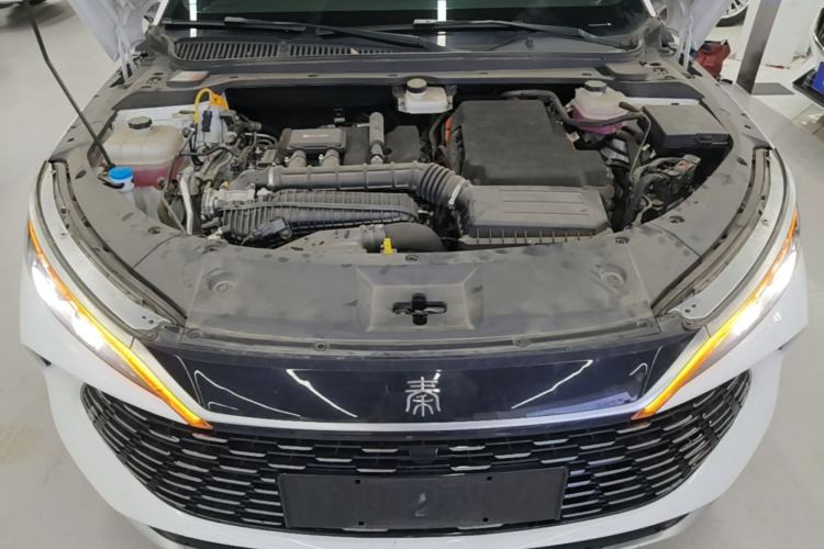 Used BYD Qin L 2024 DM-i 80KM Leading Model Engine Bay