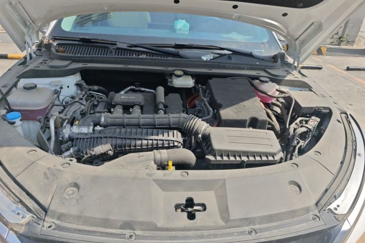 Used BYD Qin L 2024 DM-i 120KM Leading Model Engine Bay