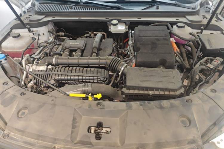 Used BYD Qin L 2024 DM-i 120KM Leading Model Engine Bay