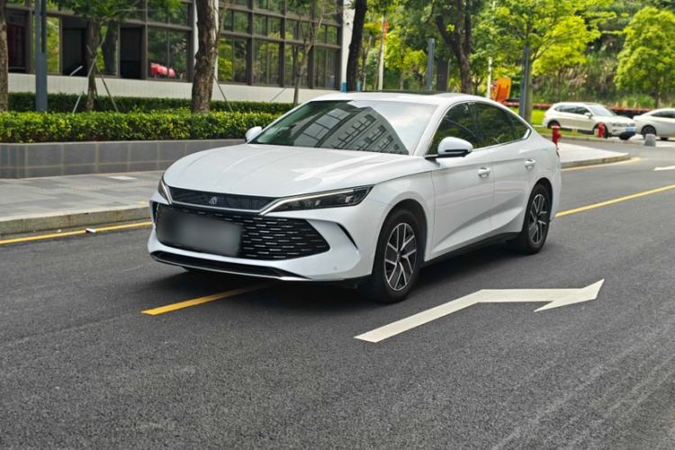 BYD Qin L 2024 DM-i 120KM Beyond Model