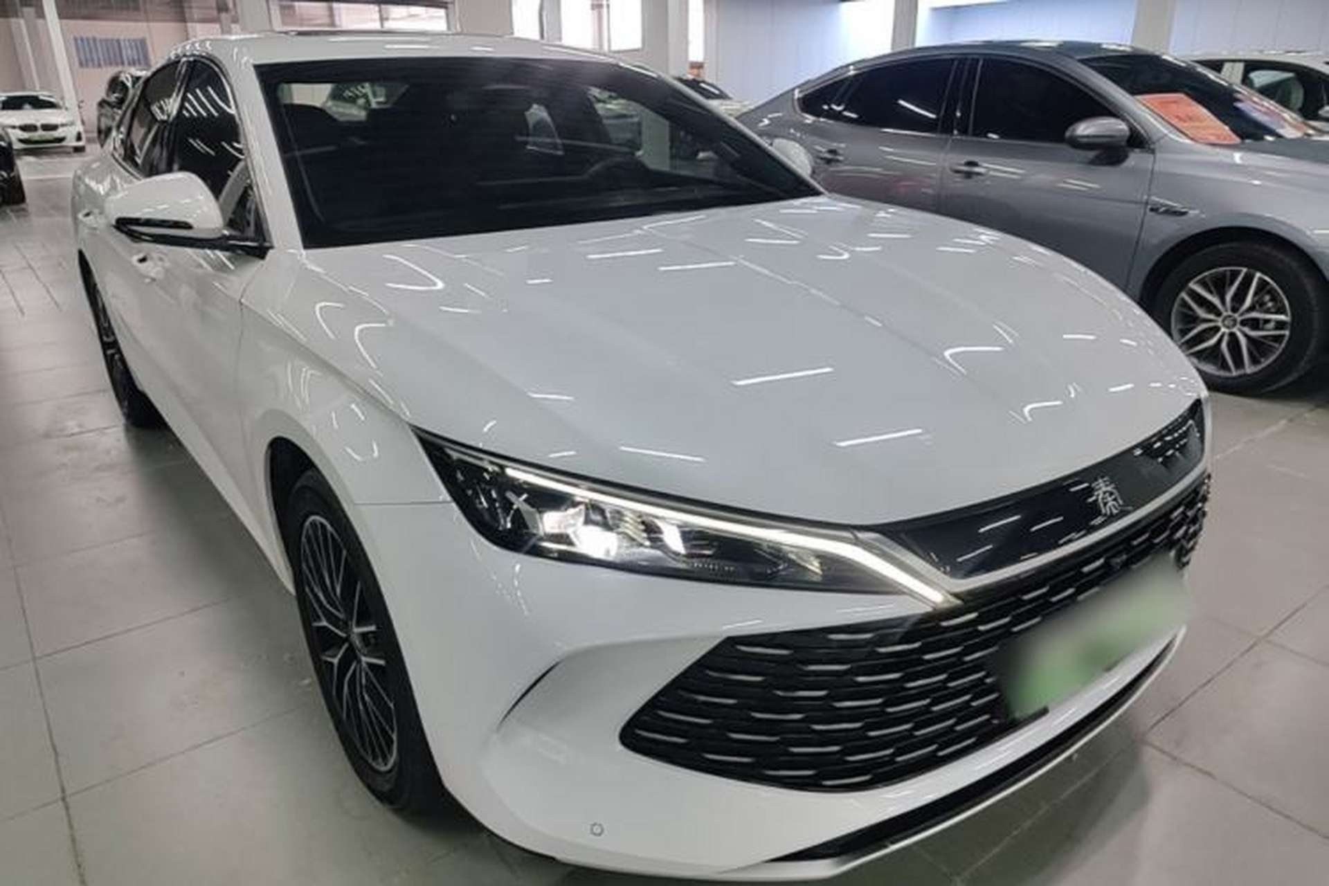 Used BYD Qin L 2024 DM-i 120KM Excellence Model Exterior 1