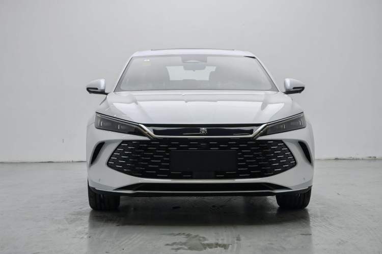 Used BYD Qin L 2024 DM-i 120KM Beyond Model Exterior 1