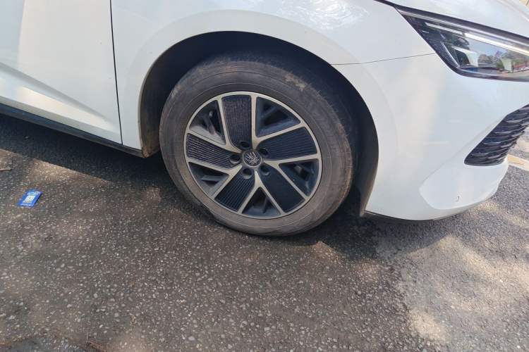 Used BYD Qin L 2024 DM-i 120KM Leading Model Exterior 1