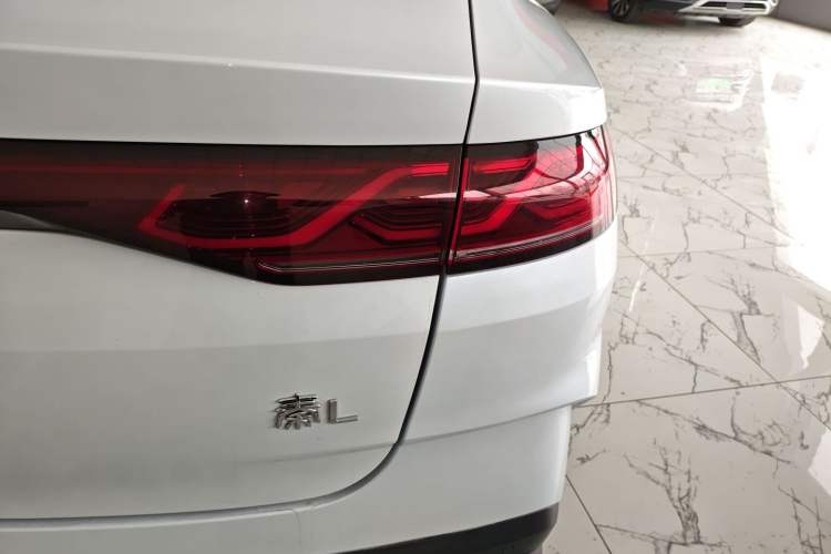 Used BYD Qin L 2024 DM-i 80KM Leading Model Exterior 3