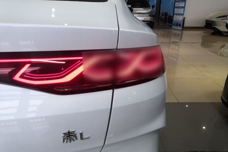 Used BYD Qin L 2024 DM-i 120KM Beyond Model Exterior 3