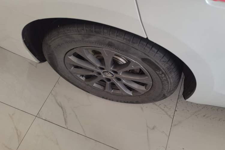 Used BYD Qin L 2024 DM-i 80KM Leading Model Exterior 3