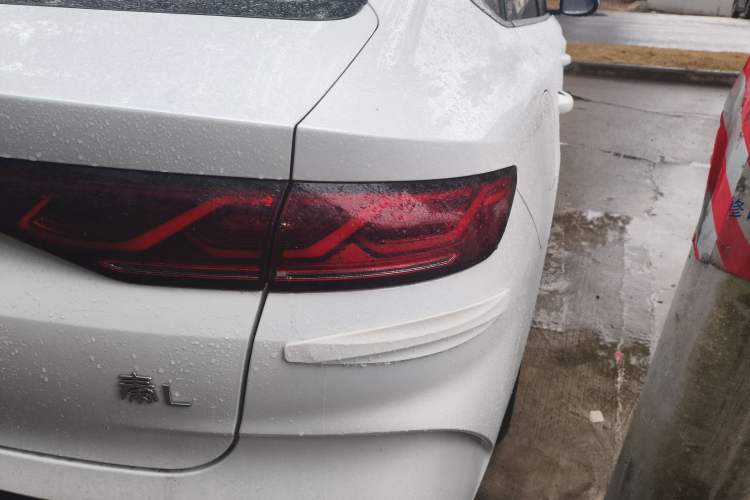 Used BYD Qin L 2024 DM-i 80KM Beyond Model Exterior 3