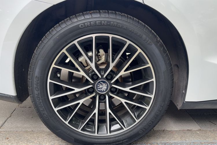 Used BYD Qin L 2024 DM-i 120KM Excellence Model Exterior 3