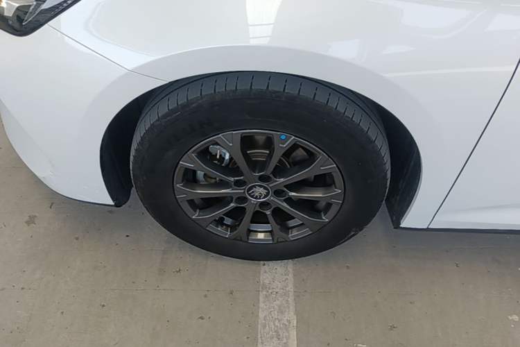 Used BYD Qin L 2024 DM-i 80KM Leading Model Exterior 4
