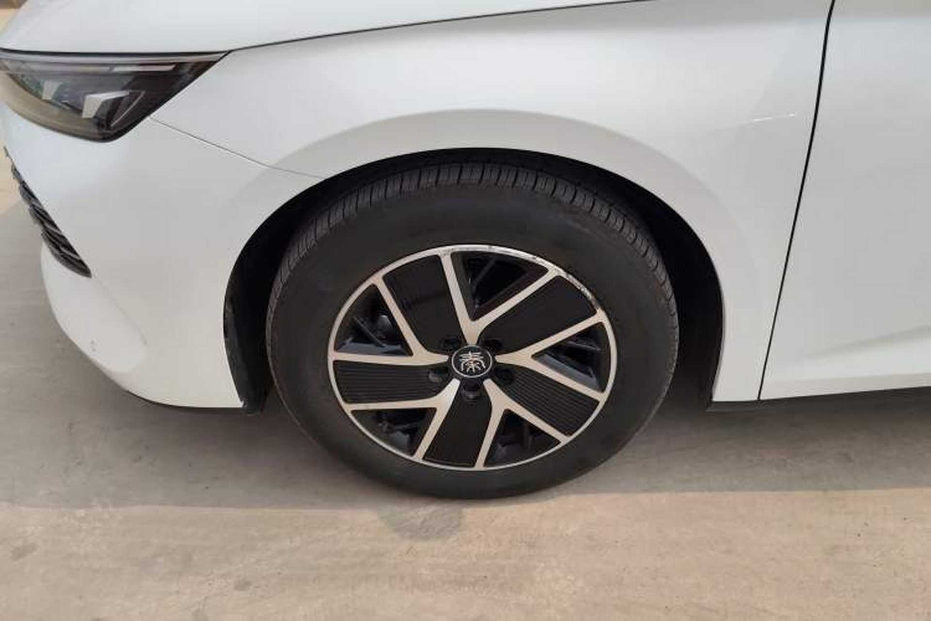 Used BYD Qin L 2024 DM-i 120KM Beyond Model Exterior 4