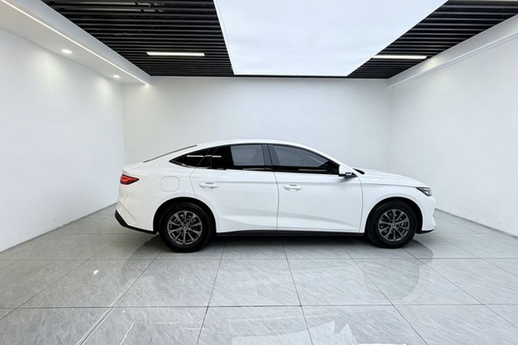 Used BYD Qin L 2024 DM-i 80KM Leading Model Exterior 4