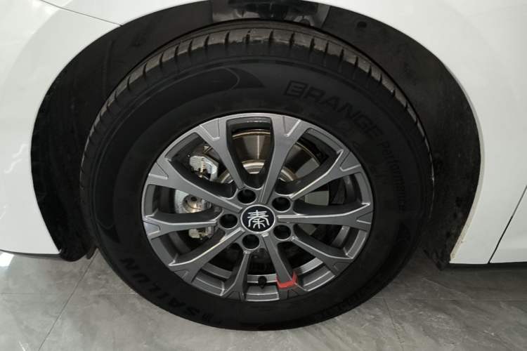 Used BYD Qin L 2024 DM-i 80KM Leading Model Exterior 4