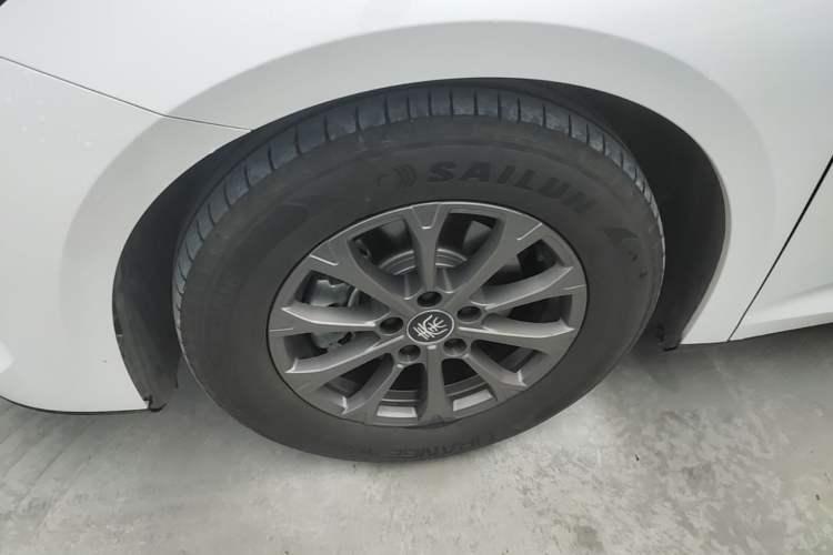 Used BYD Qin L 2024 DM-i 80KM Leading Model Exterior 4