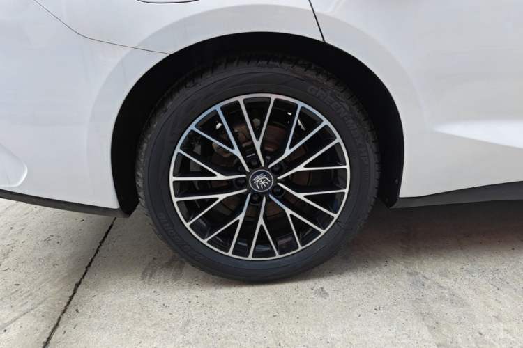 Used BYD Qin L 2024 DM-i 120KM Excellence Model Exterior 5