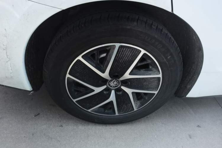 Used BYD Qin L 2024 DM-i 80KM Beyond Model Exterior 5