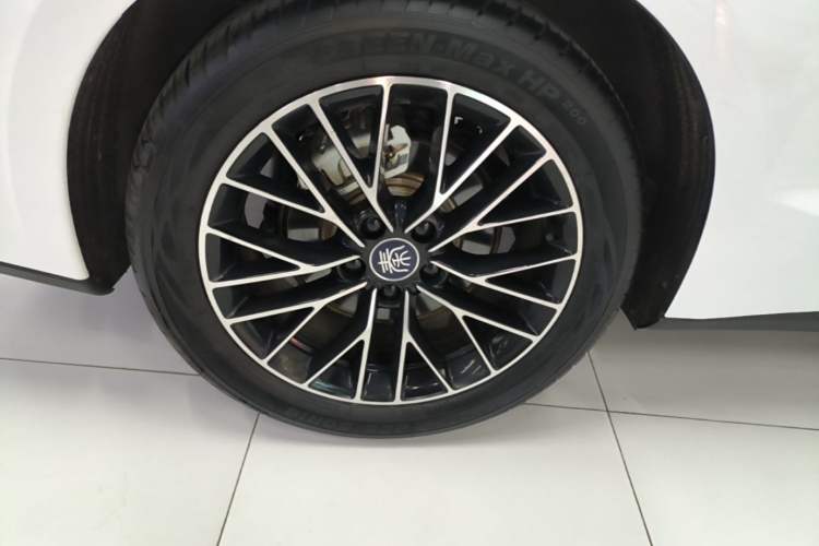 Used BYD Qin L 2024 DM-i 120KM Excellence Model Exterior 5